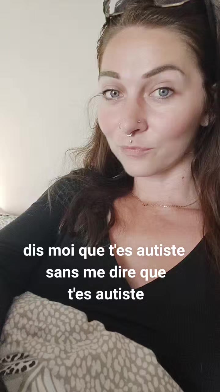 @Lili_Ndzy