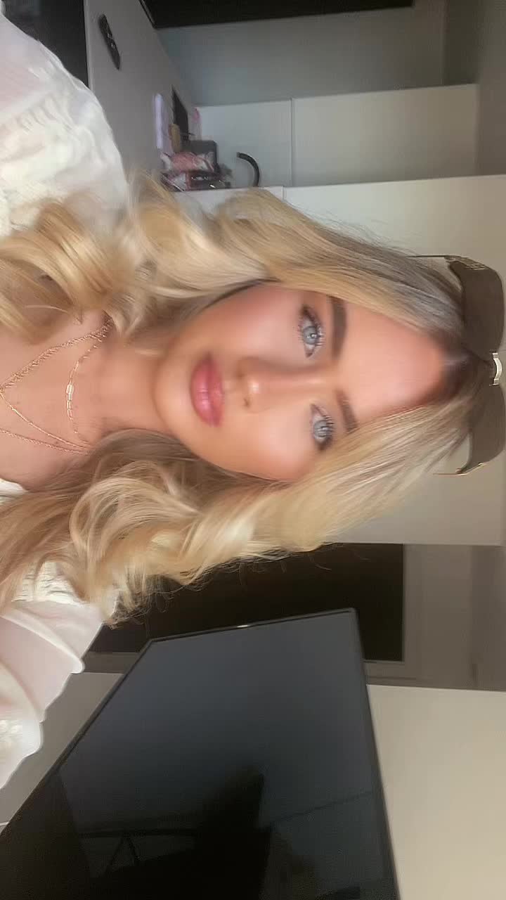@xlilyroseevans