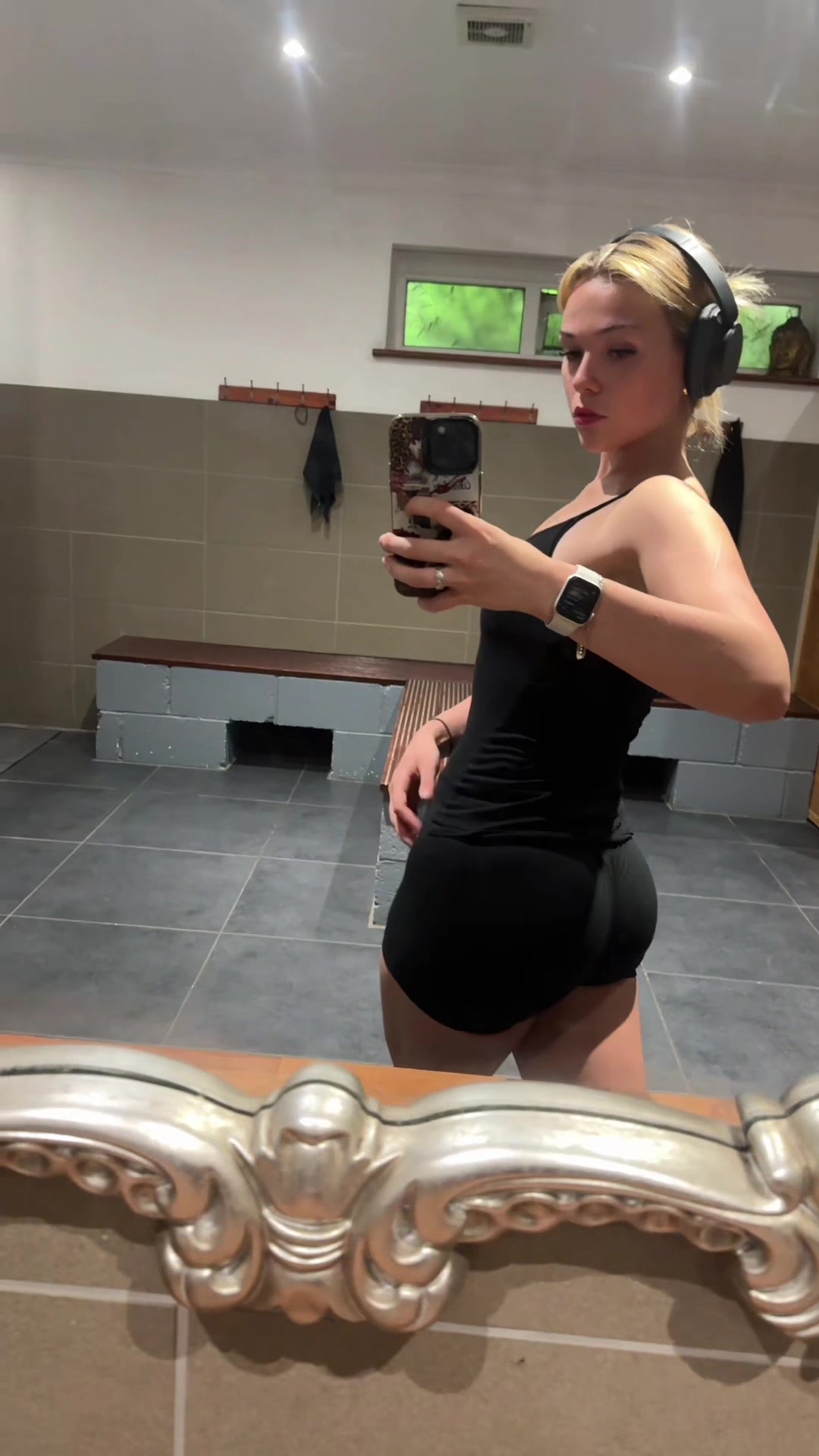@annyaxspam