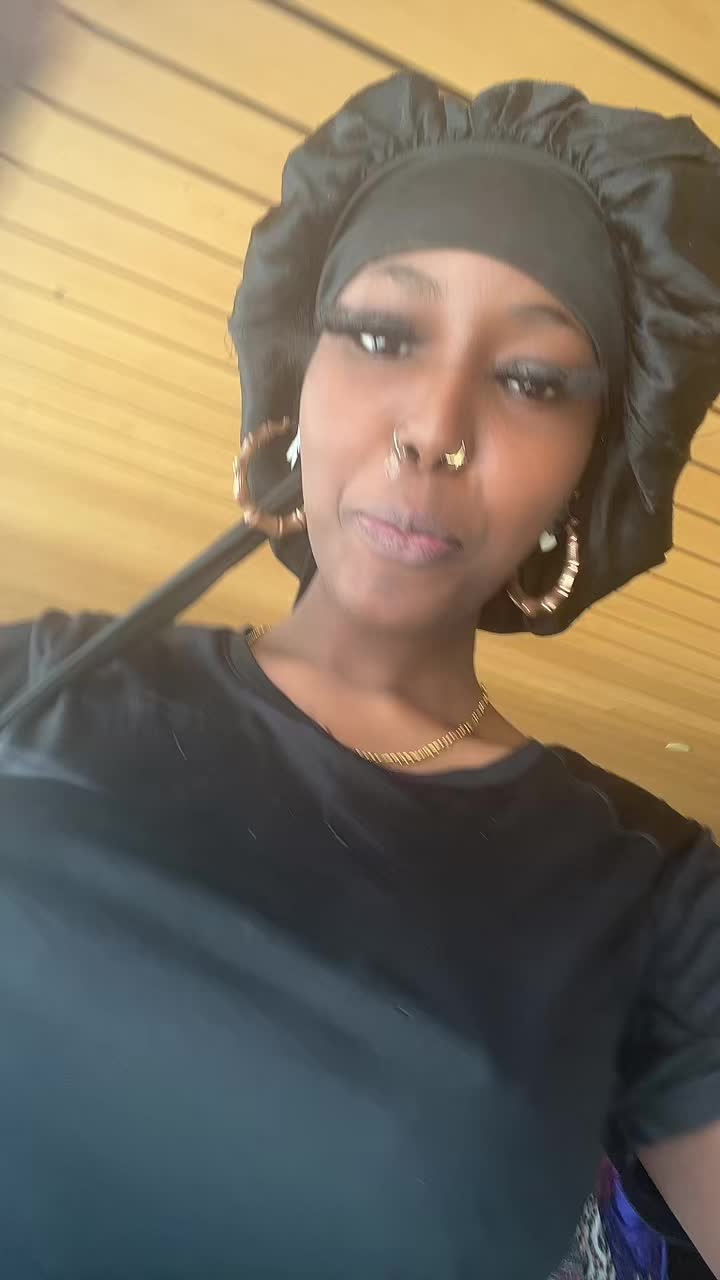 @Aisha😍