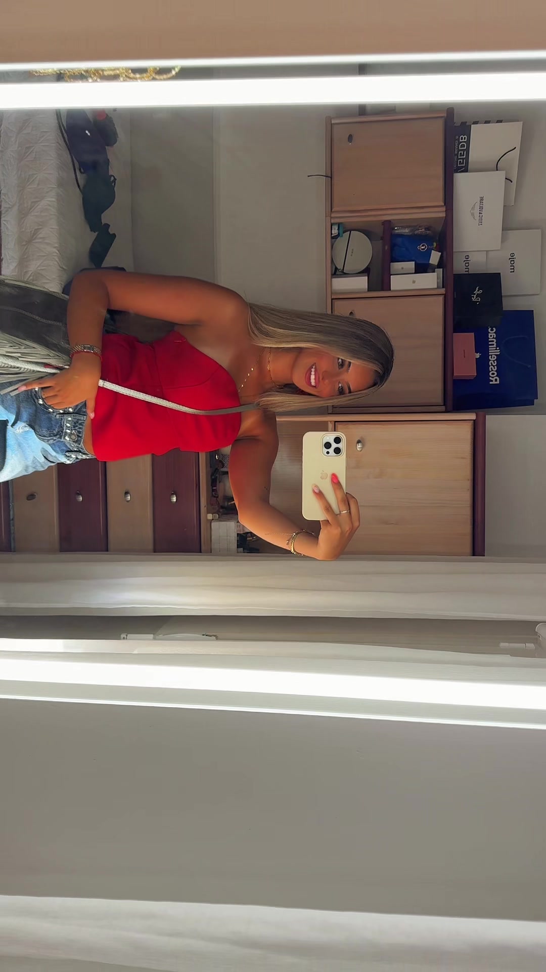 @angela
