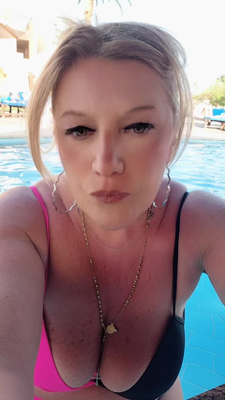 @anna