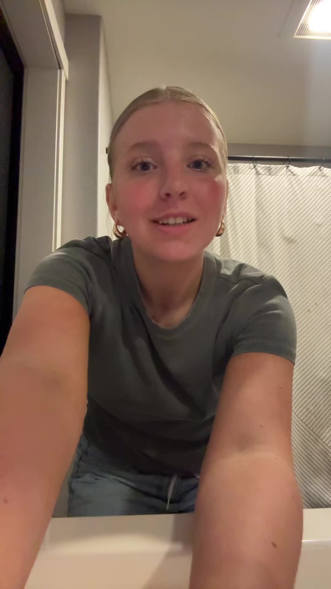 @taypenceee