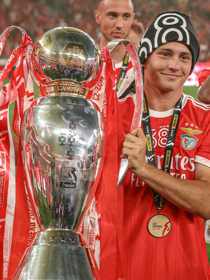 @𝙬𝙤𝙖𝙤𝙛𝙭🇵🇹