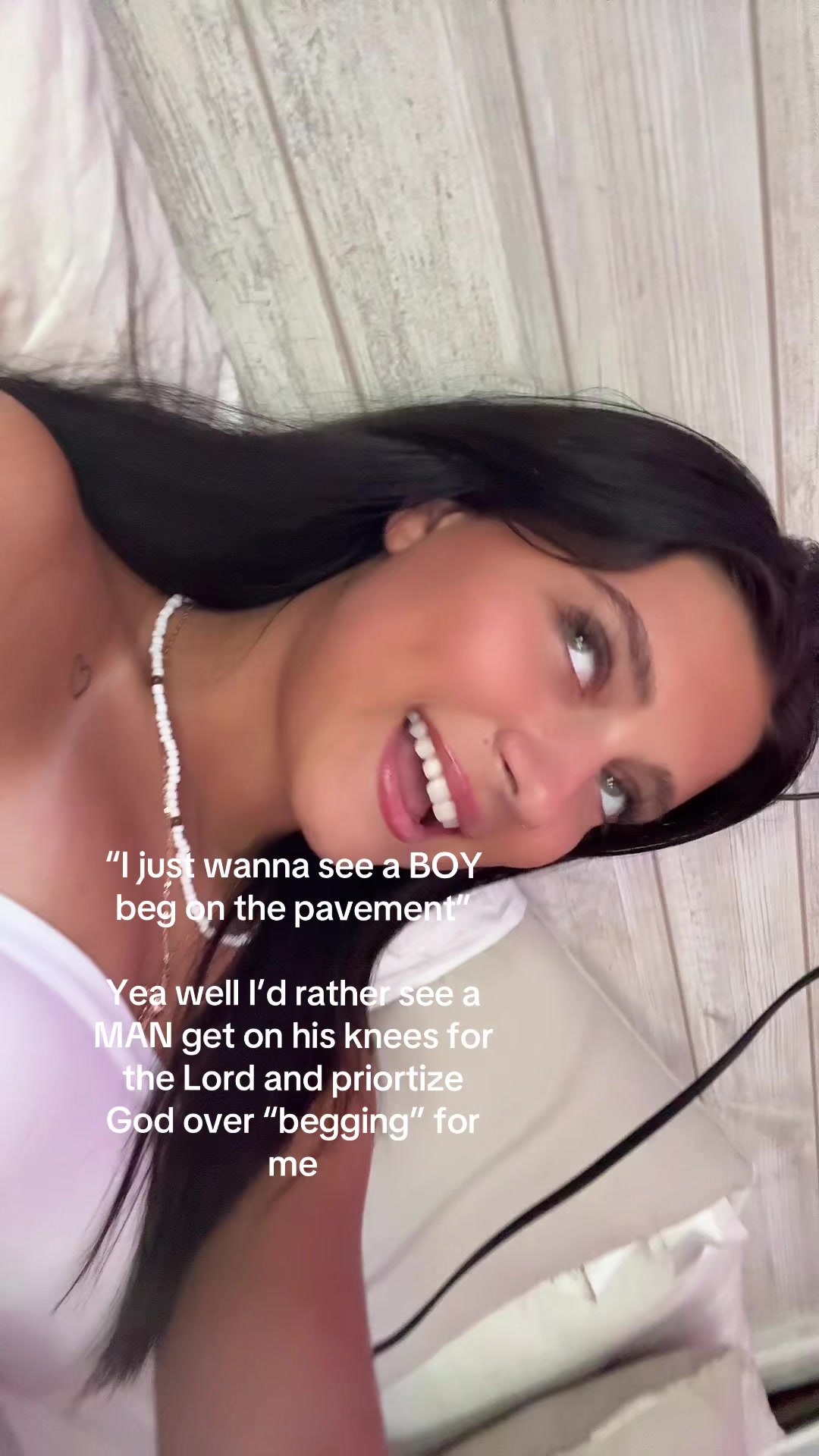 @Chloe