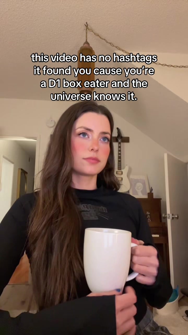 @crashoutsuperstar