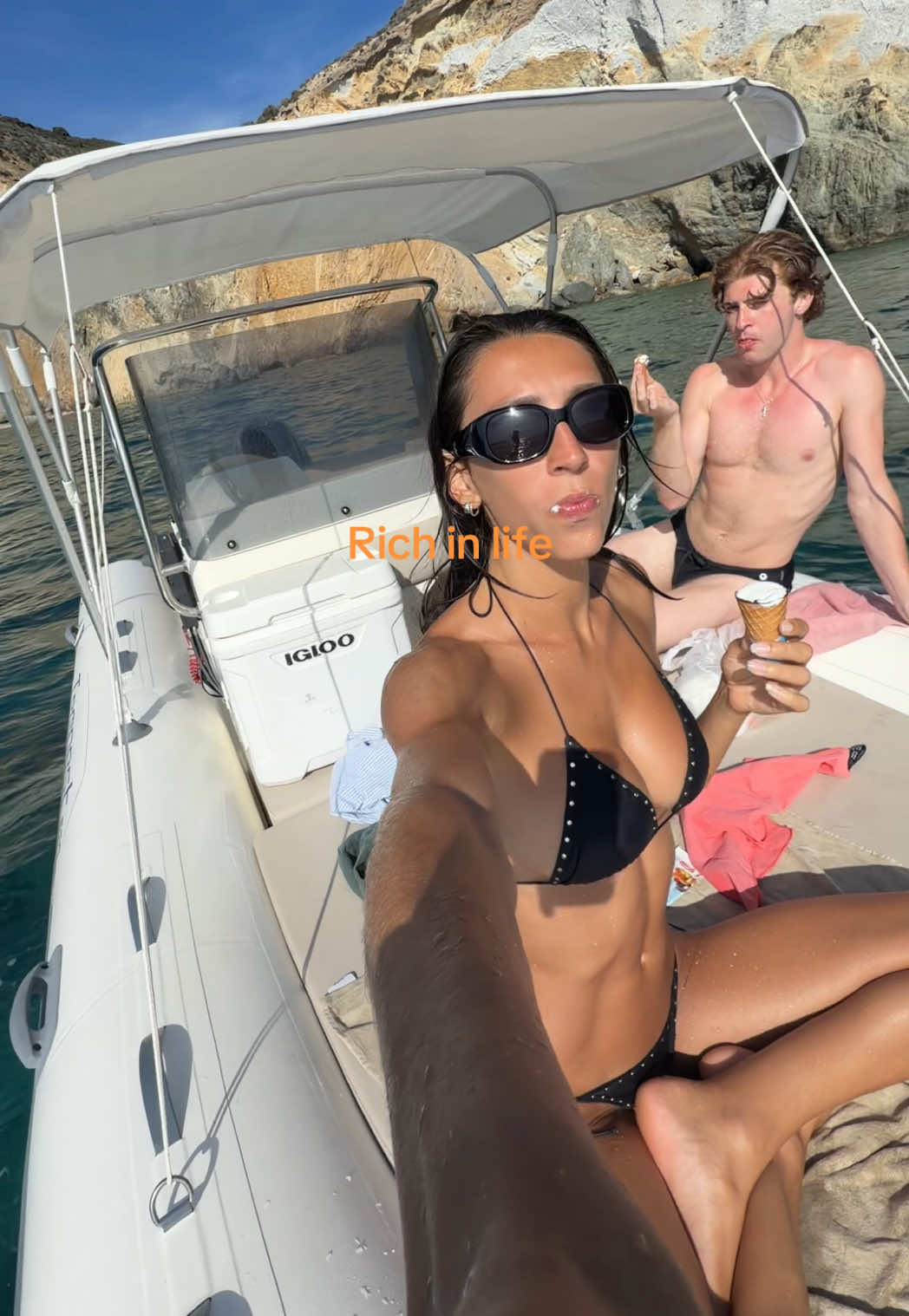 @mariemalencar