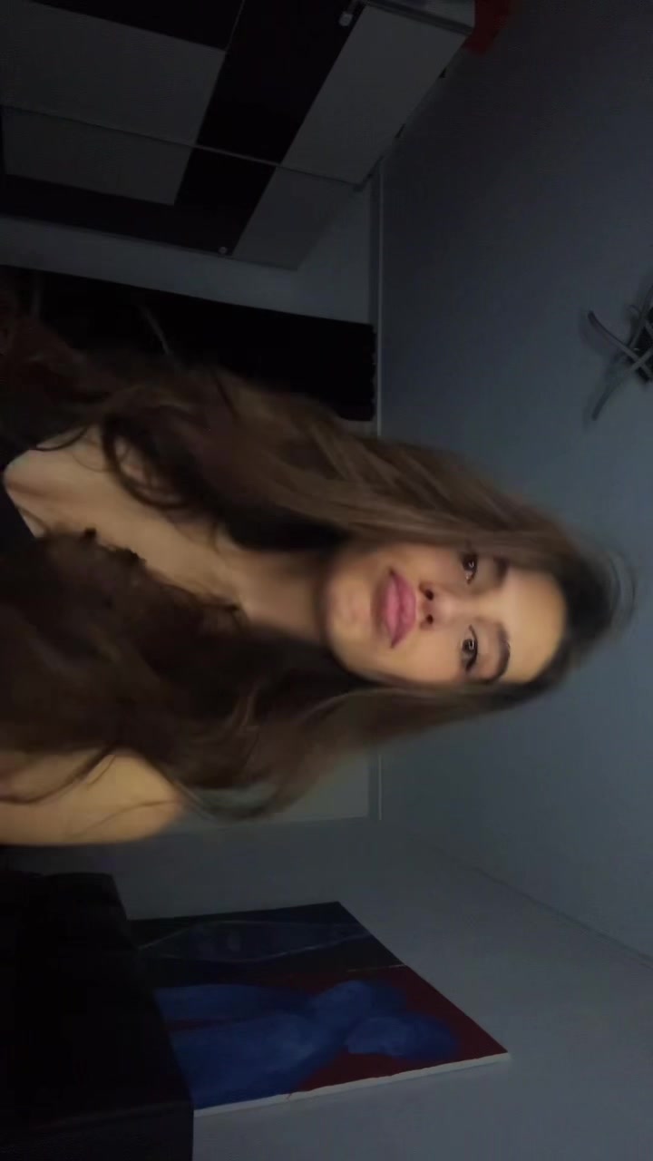 @erzaaa