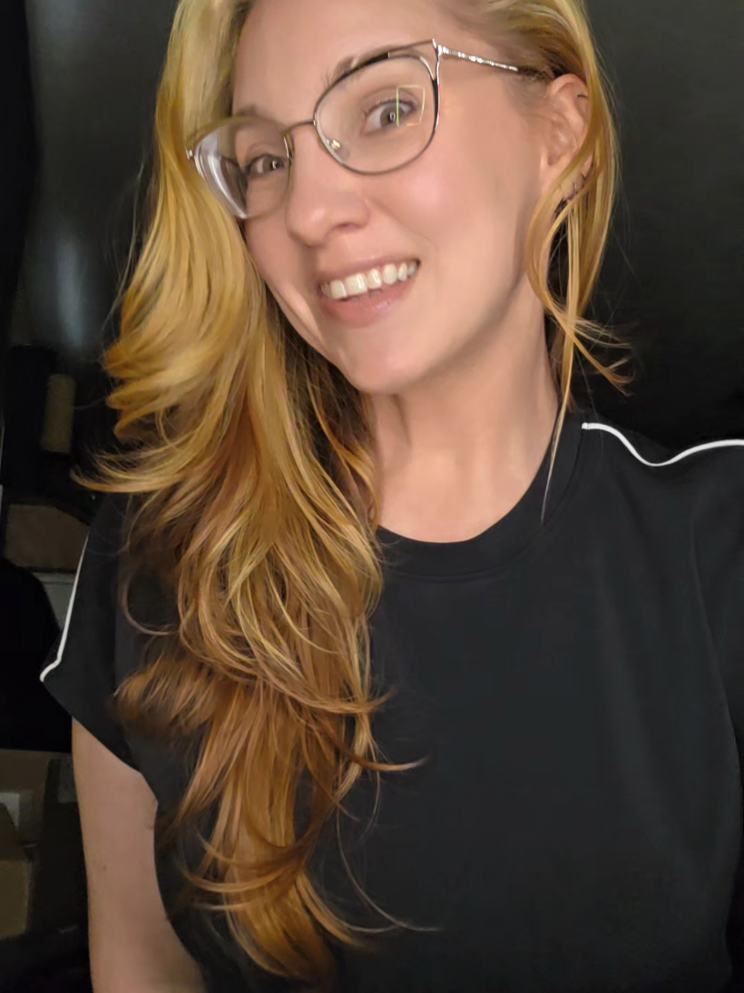 @HayAnna