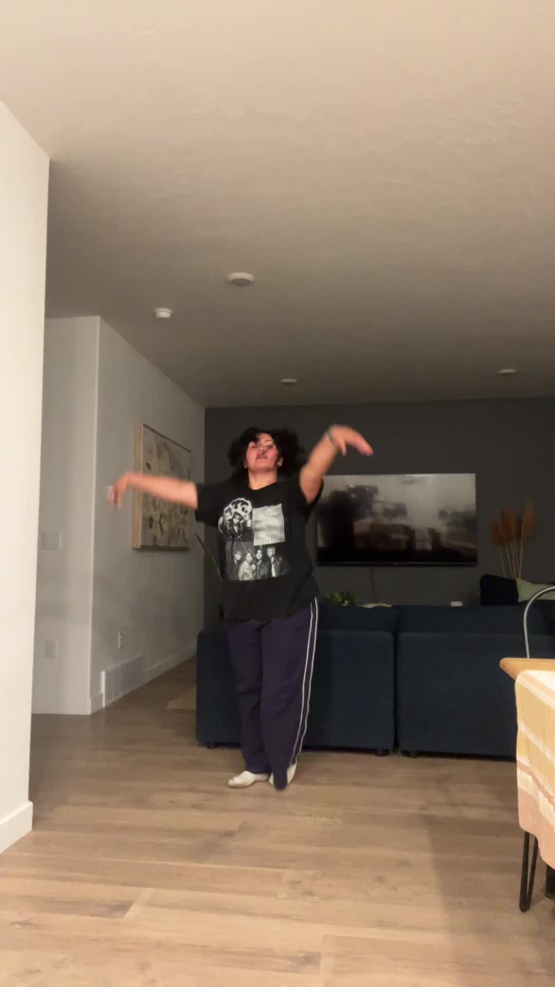 @Olala
