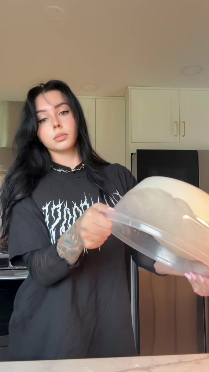 @onlyloafs1