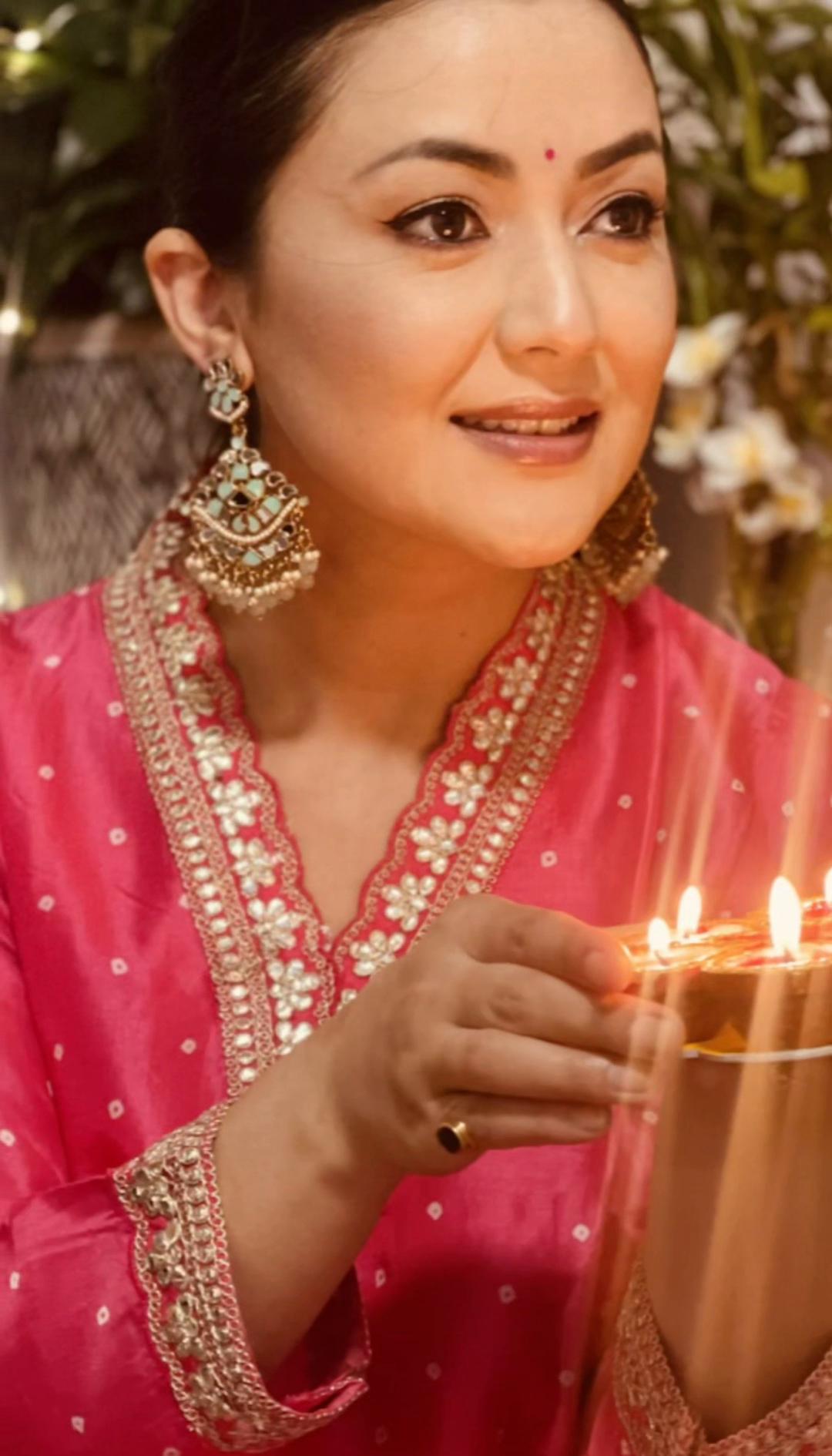 @सा_रा