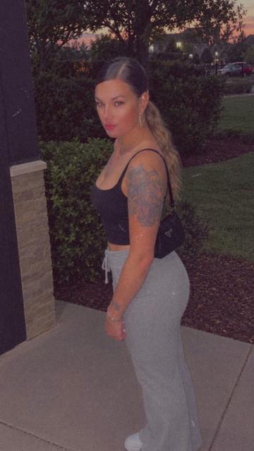 @Queen_C_205🥶🥶
