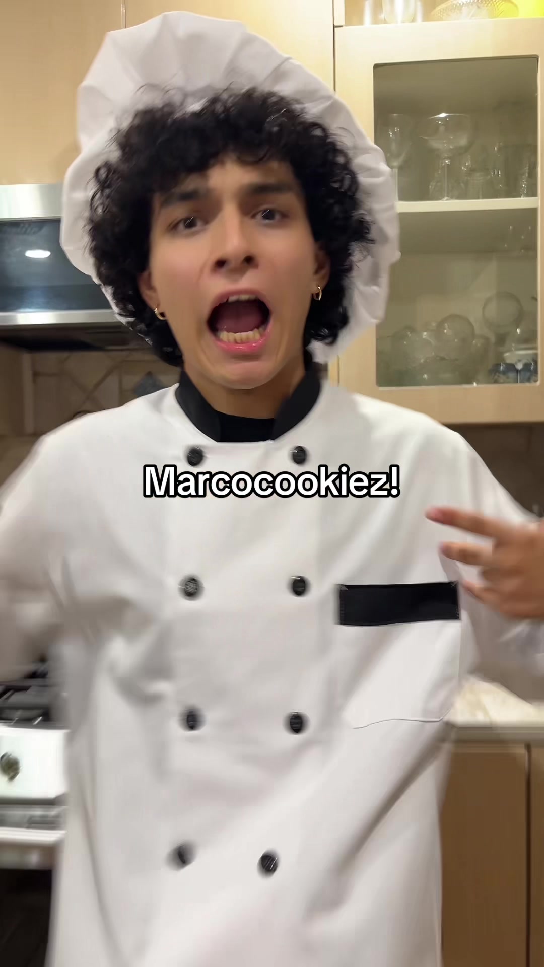 @Marco Ayala
