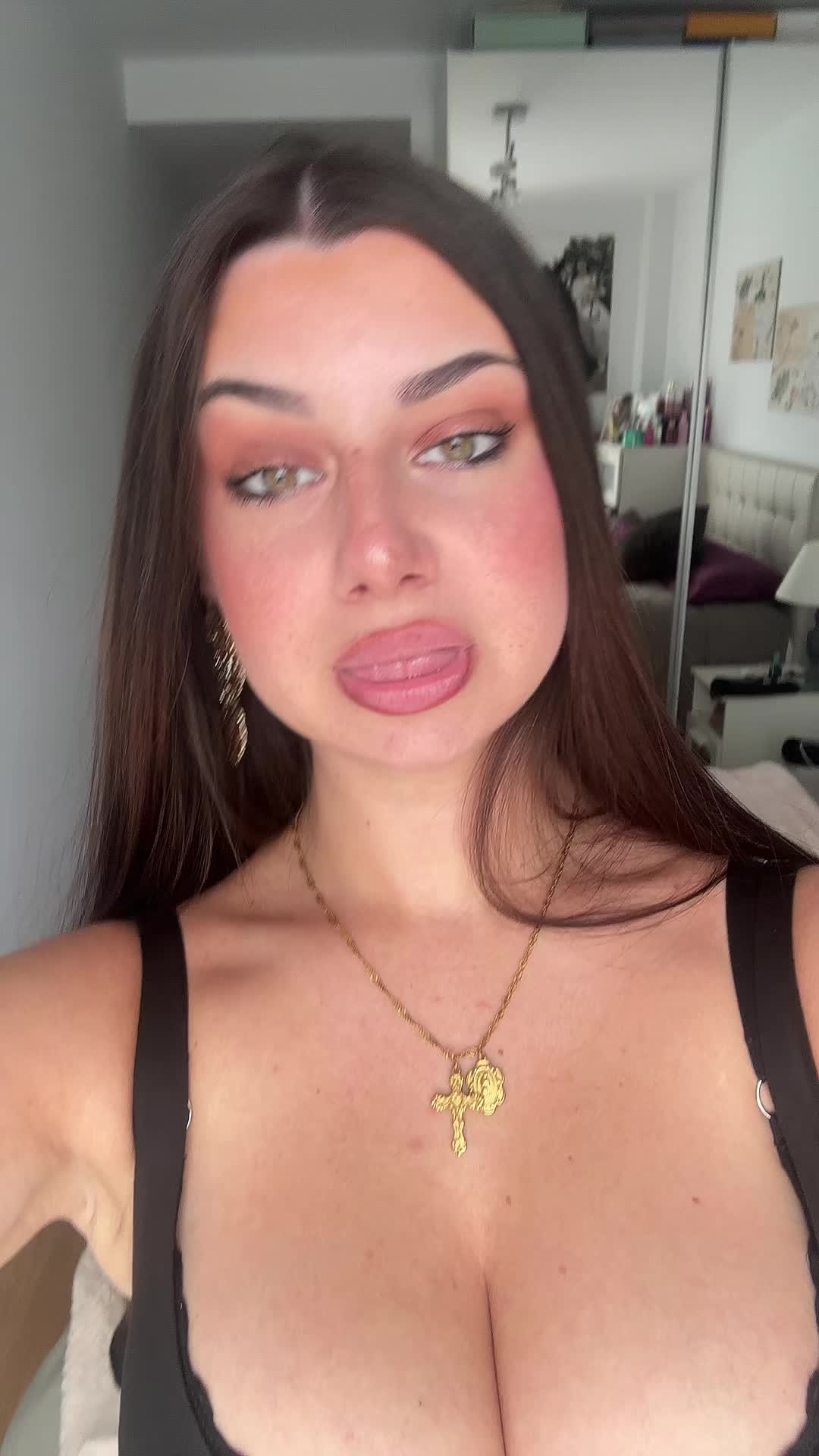 @ST