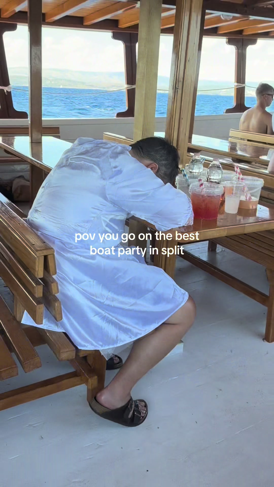 @Out To Sea - Split Boat Party