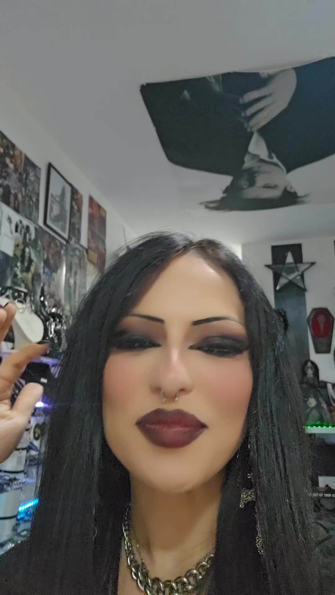 @Luna Gotica