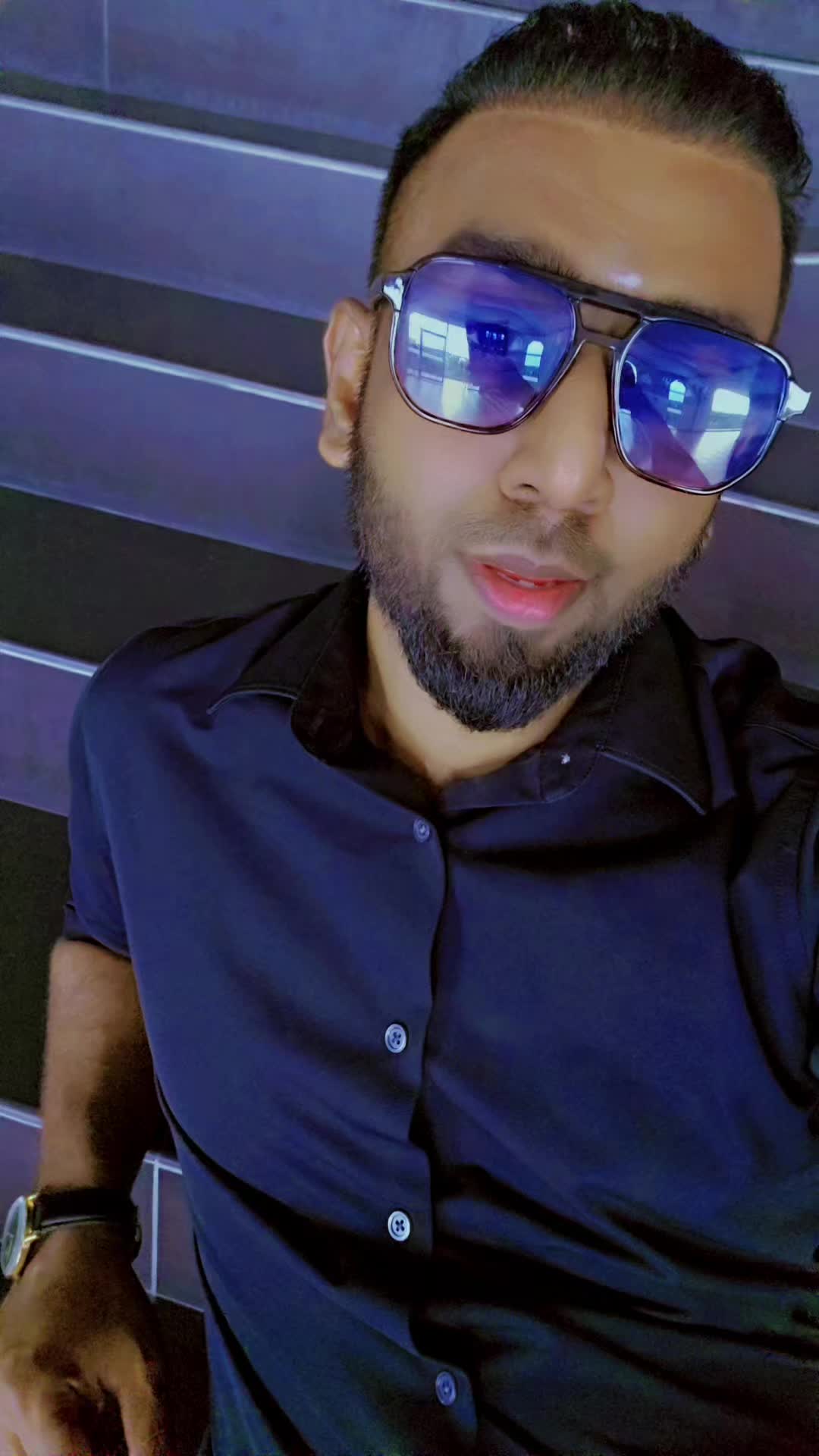 @kesav_