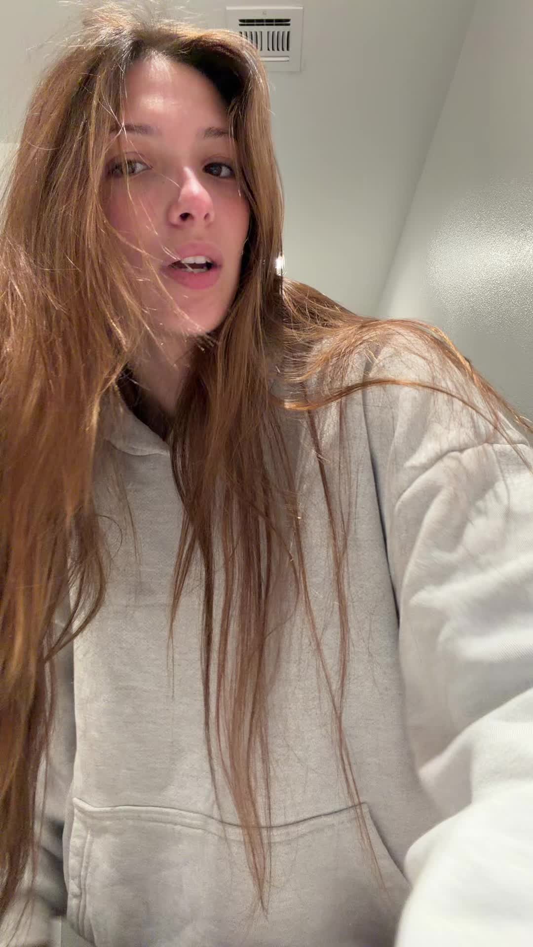 @leahblaxk
