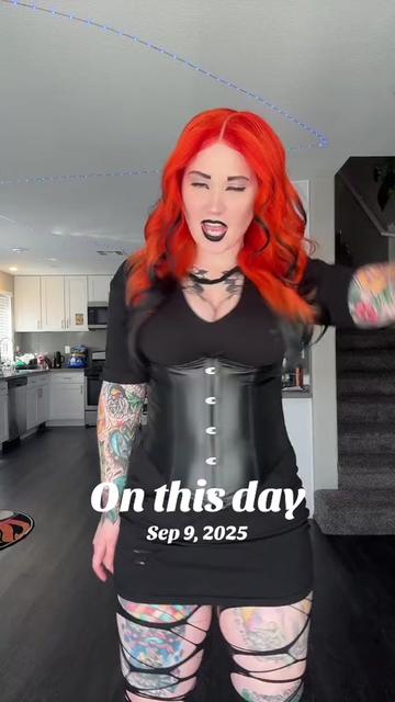 @lainabearknee