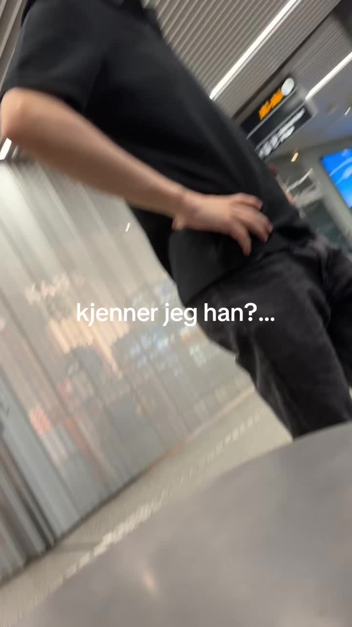 @𝒪𝓁𝒾𝓋𝒾𝒶💋