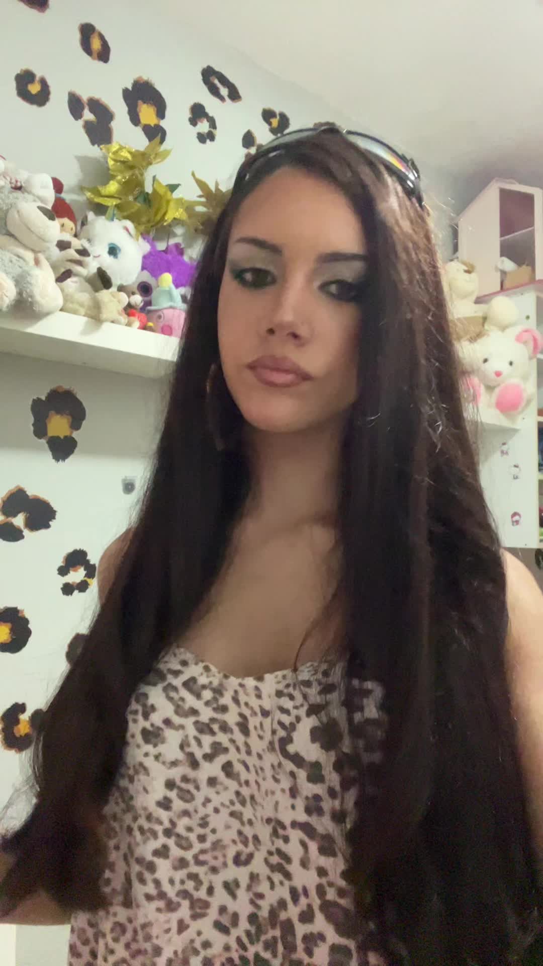 @Laura