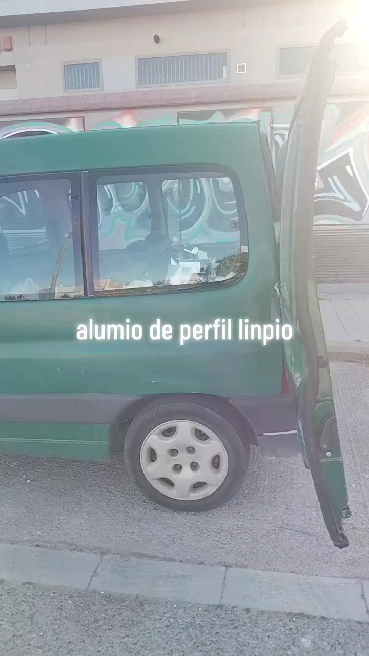 @mora