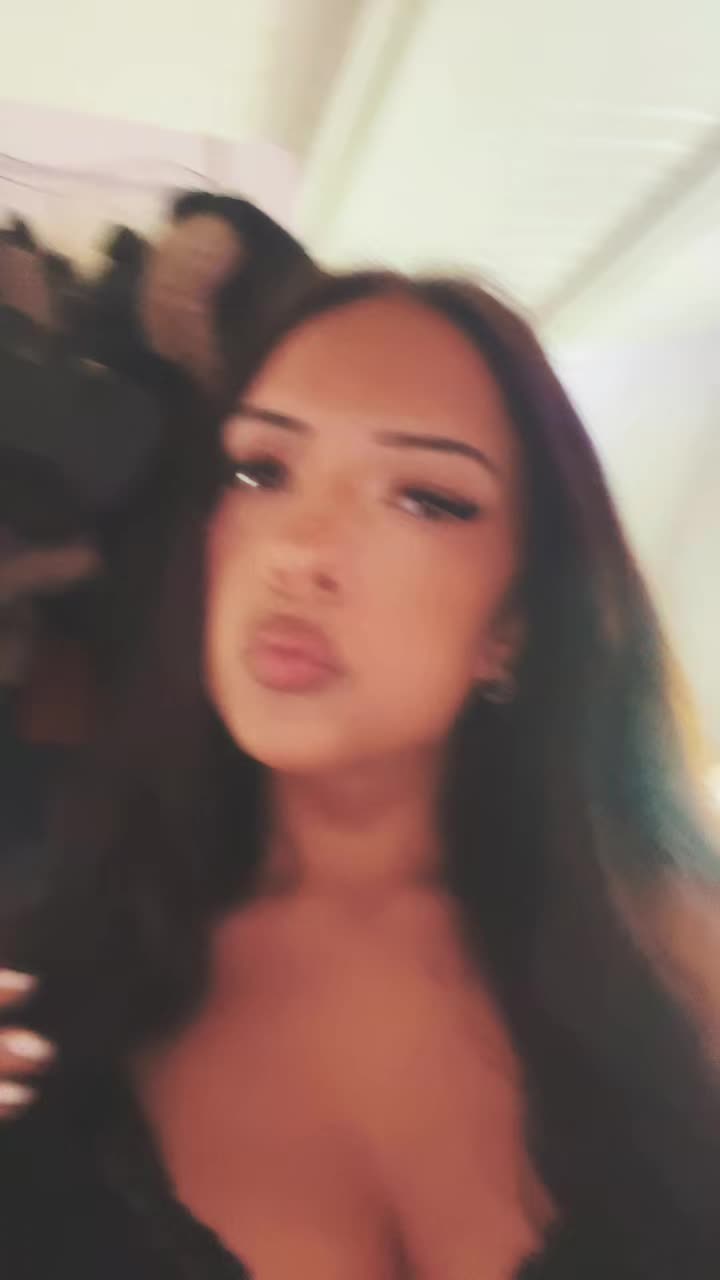 @ℳ𝒶𝓁ℴ𝓊 💸