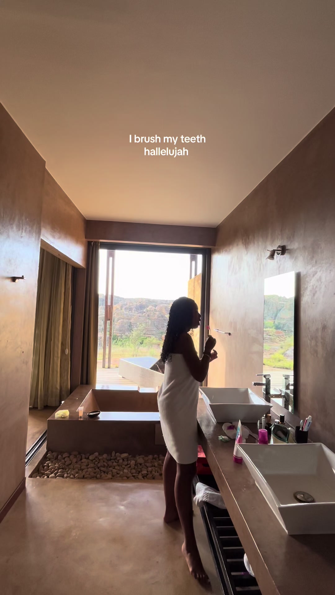 @quelafam