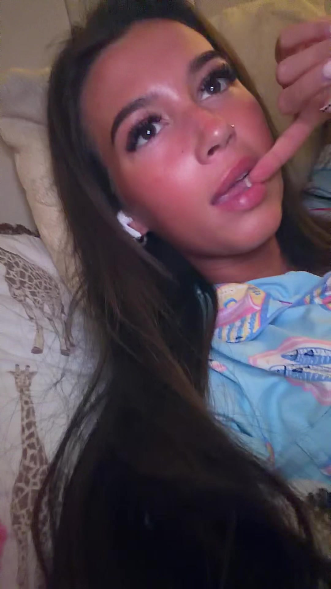 @lily-mai