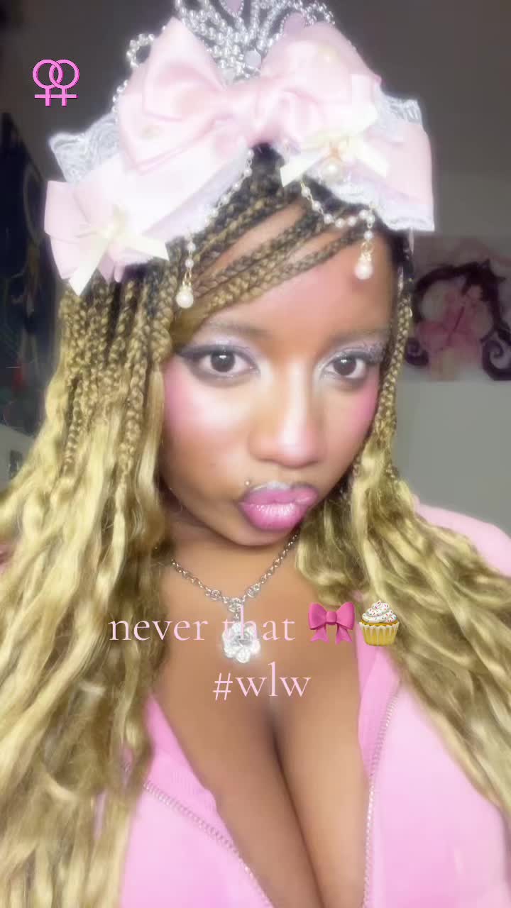@𝓇𝒶𝓎𝓁𝒶♡ྀི