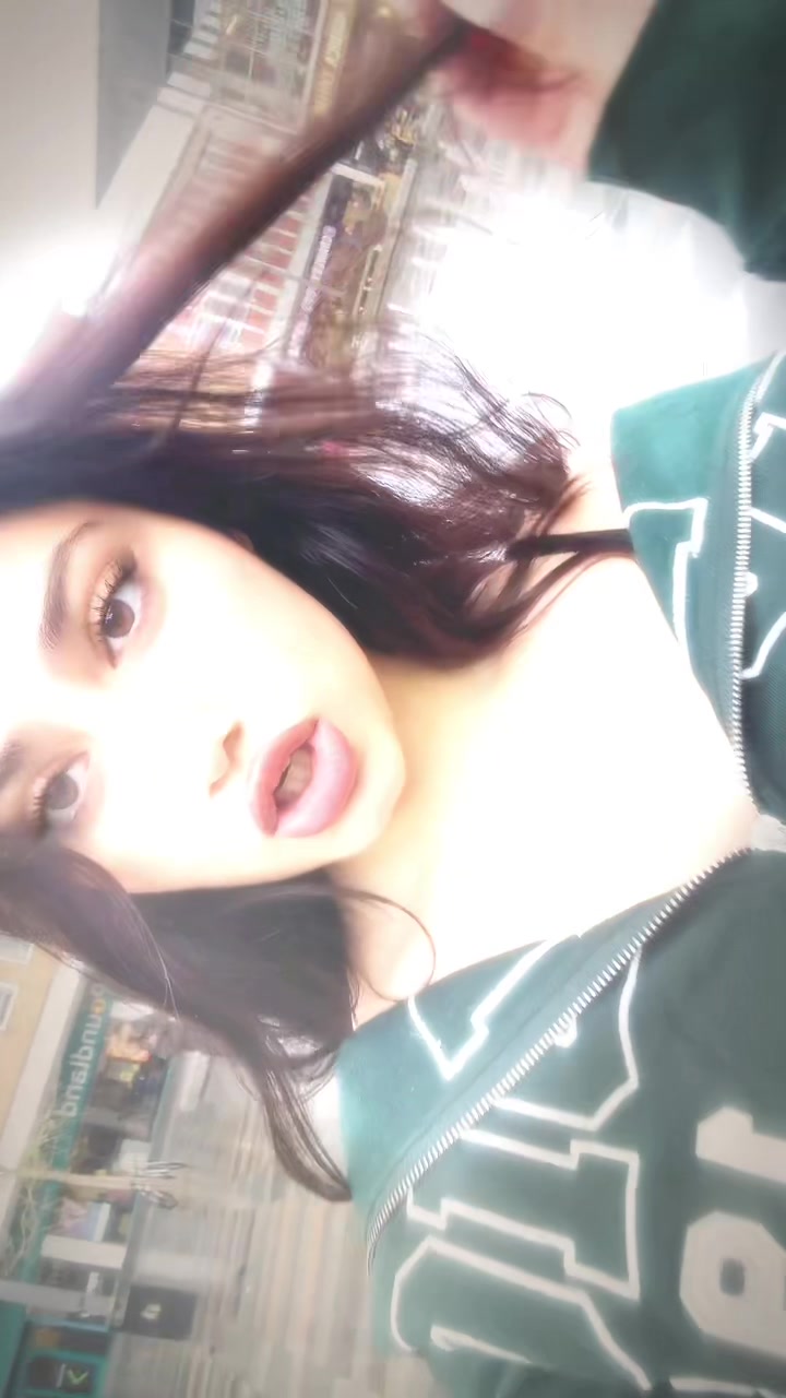 @Eva🤍