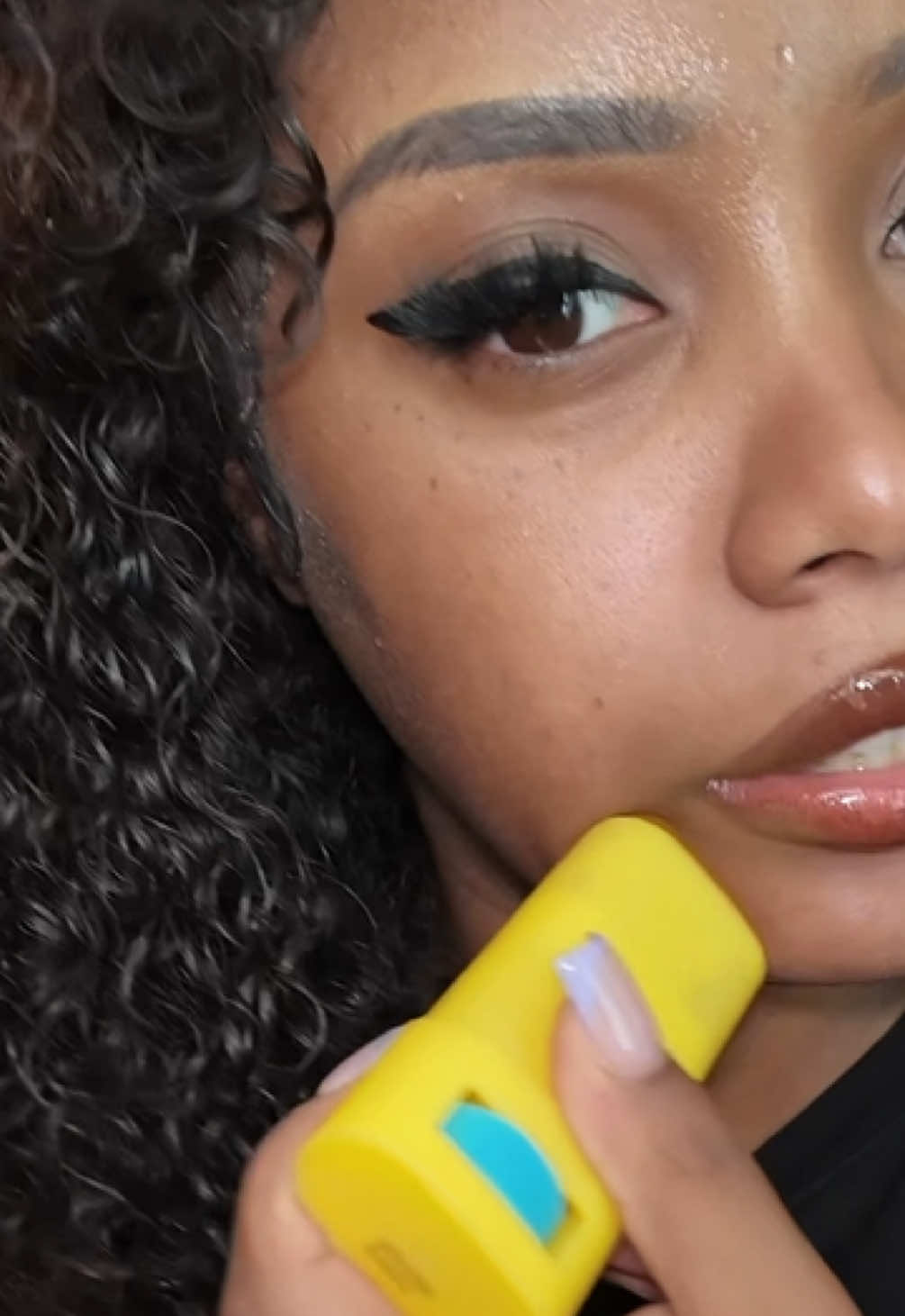 @BeatbyShi | Beauty Blogger📹