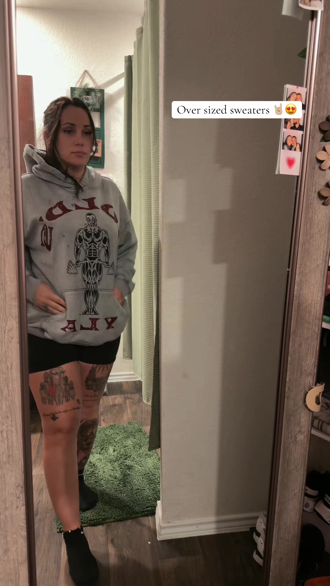 @Lizabeth_