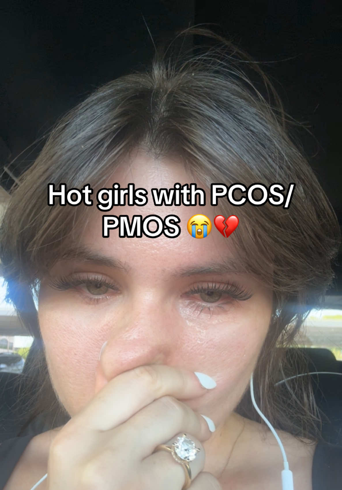 @Sarah | PMOS/PCOS life + tips