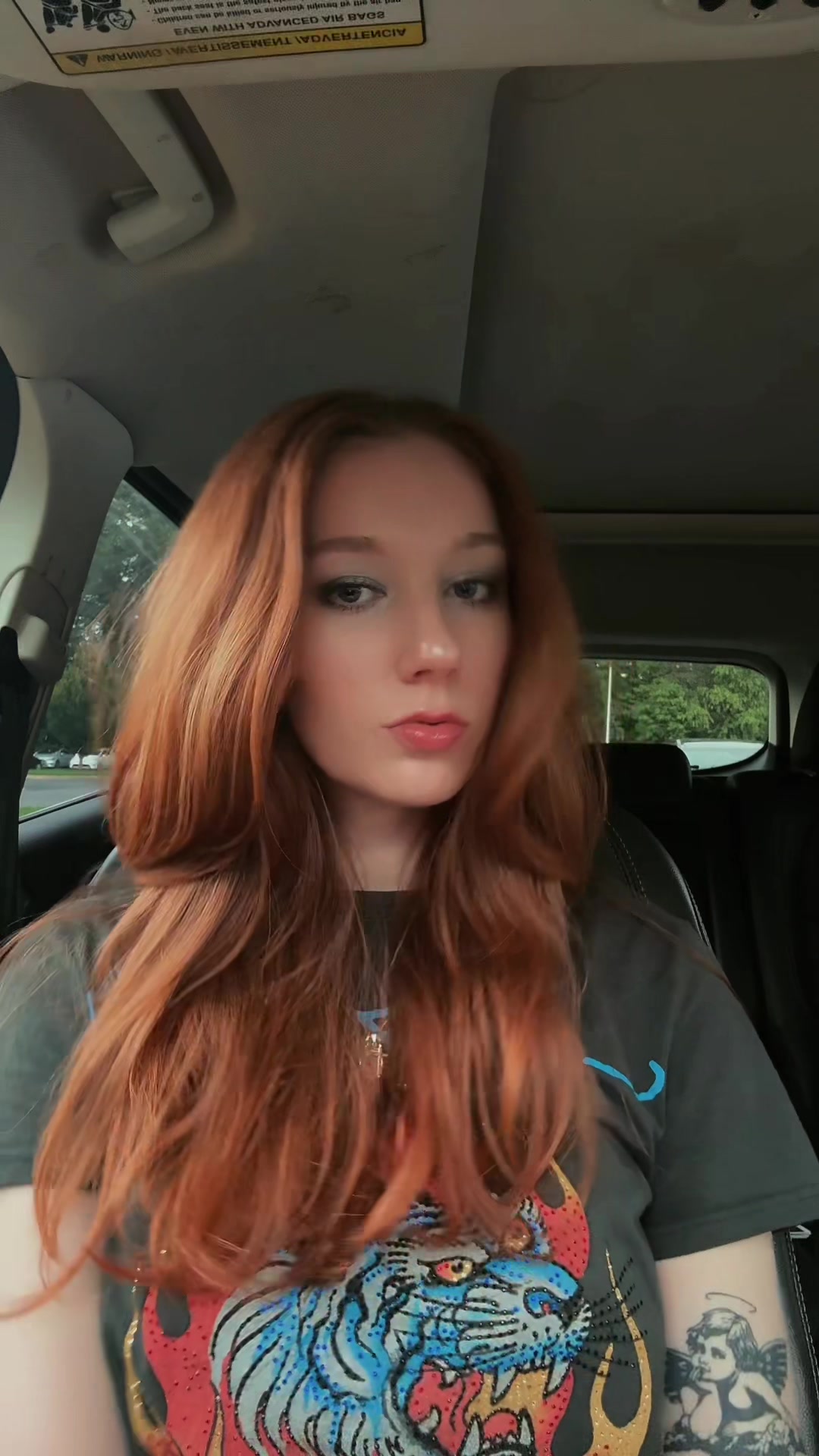 @Izzypop