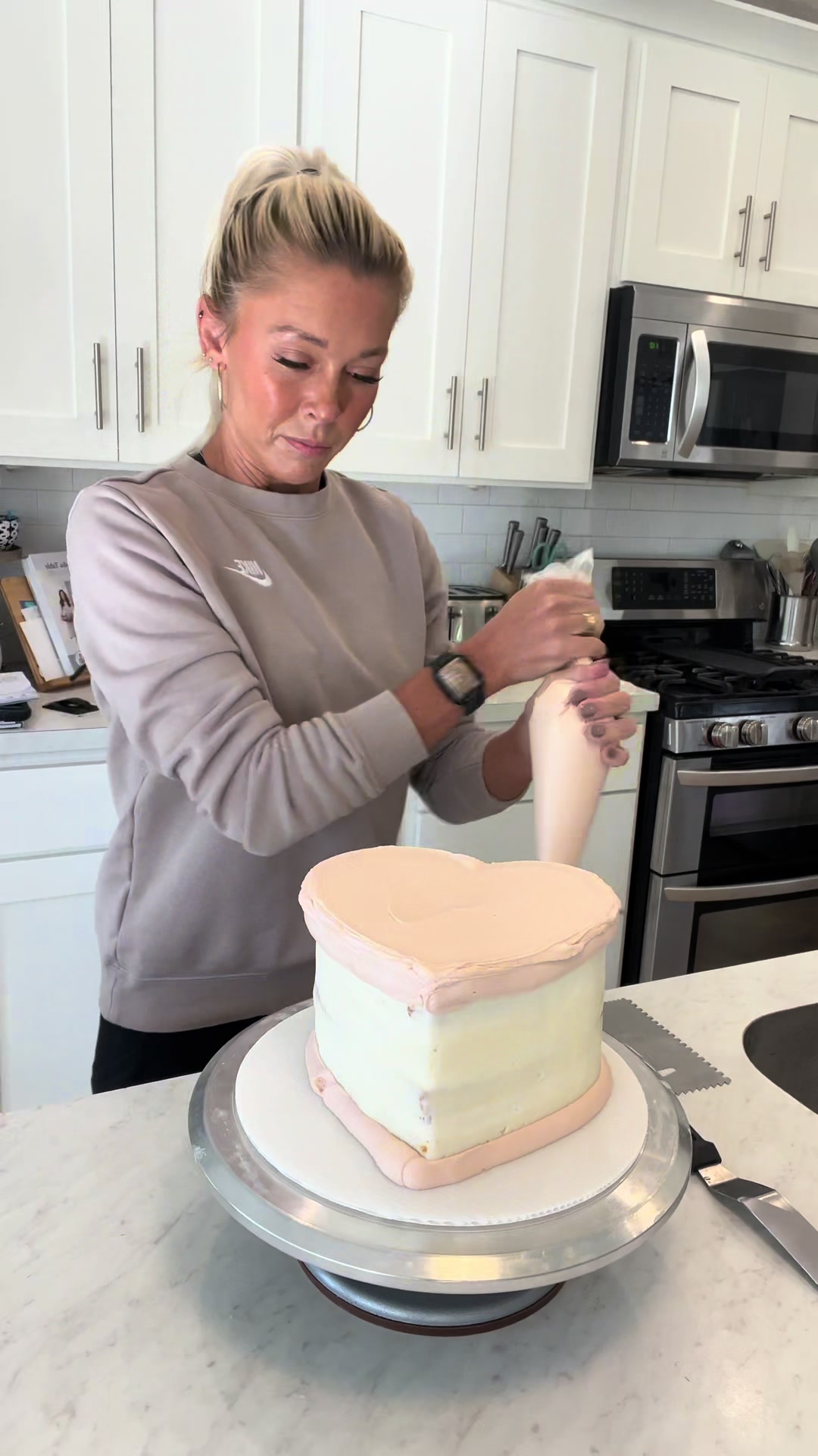 @The Blonde who Bakes