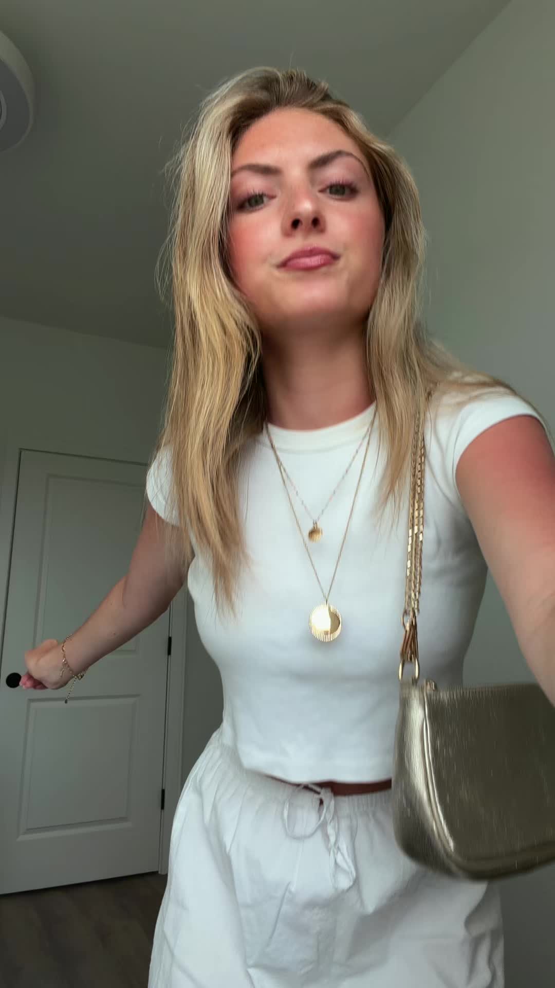 @LO