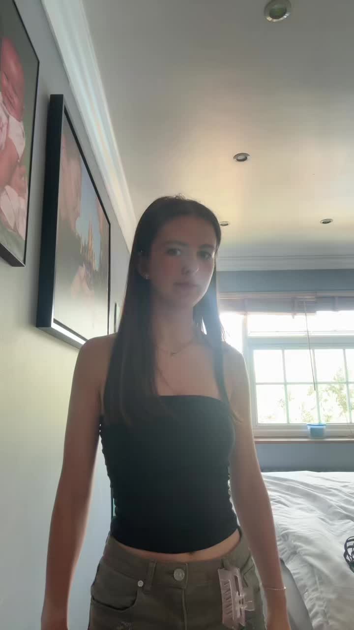@𝐒 𝐂 𝐀 𝐑 𝐋 𝐄 𝐓 𝐓 ꨄ︎