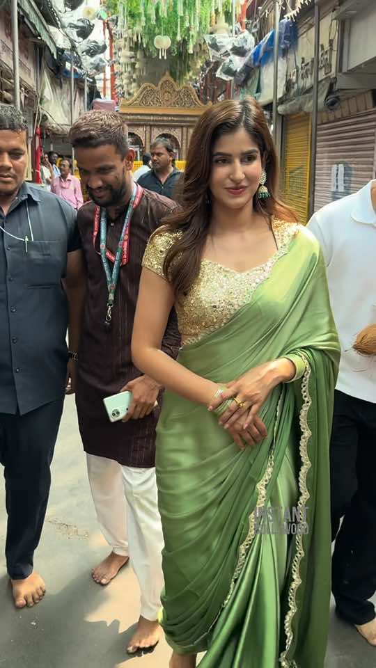 @Instant Bollywood