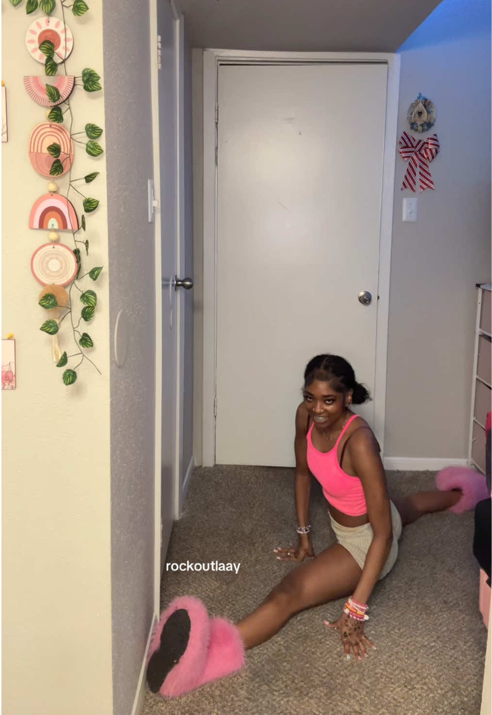 @rockoutlaay