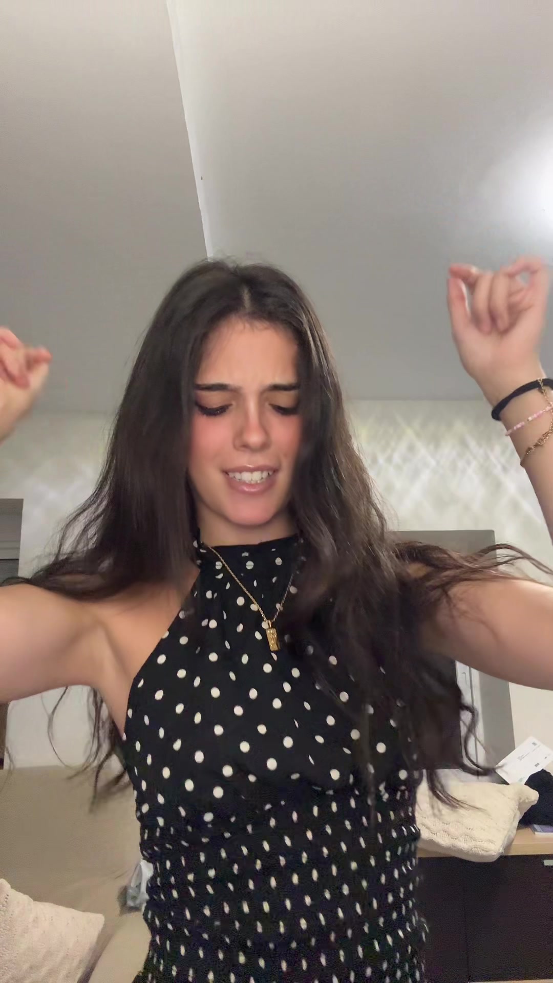@Sandraacabello