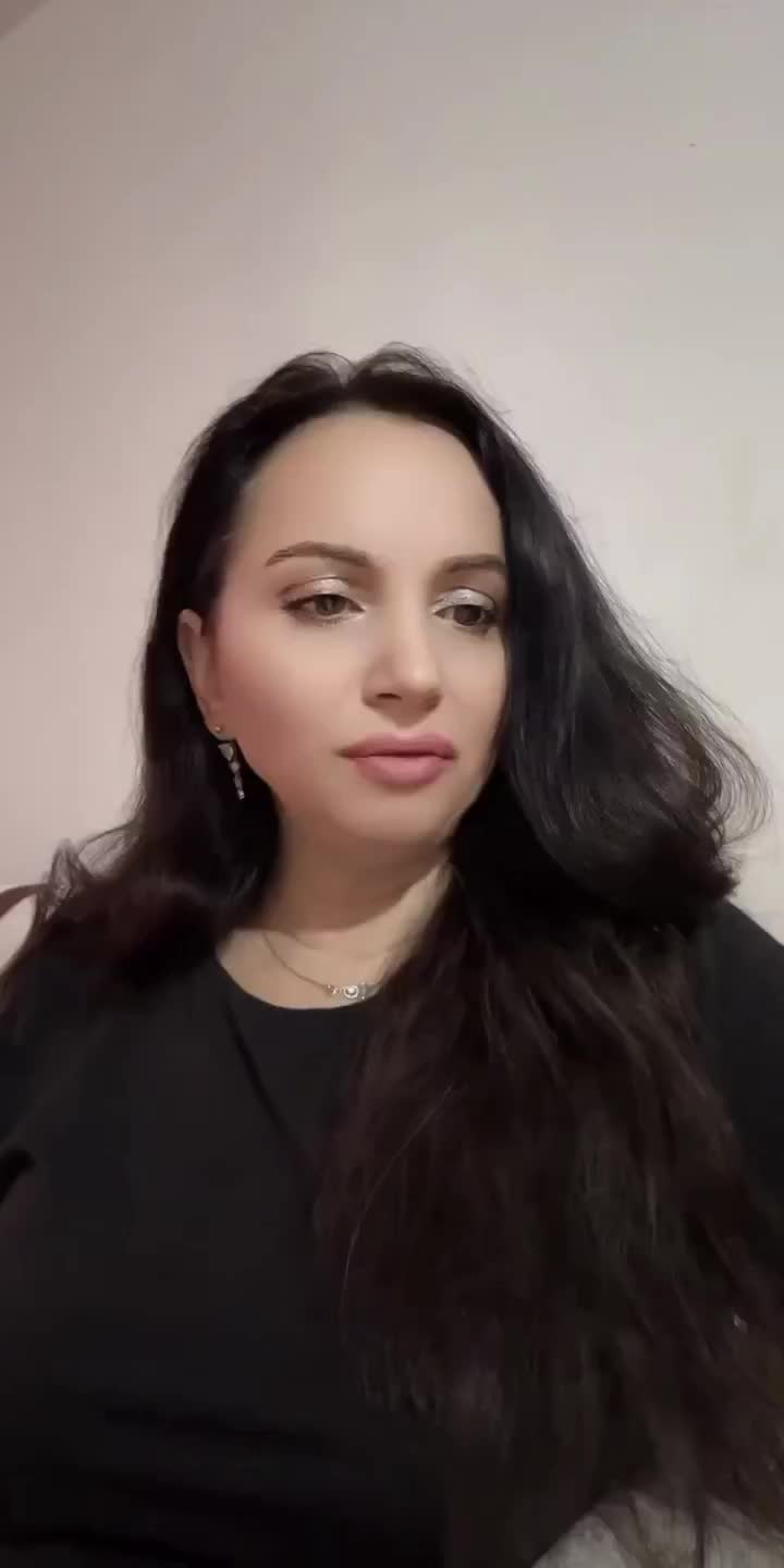 @❤️ Moldoveanca 💛 Cu 💙 Tupeu