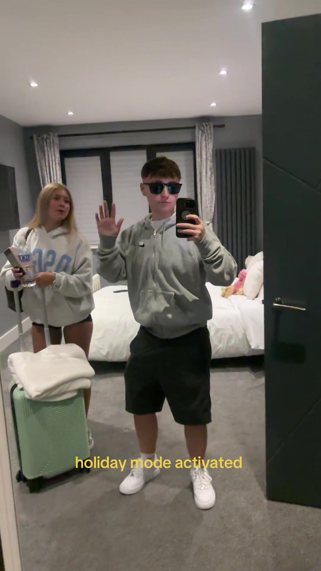 @_miamurphy_