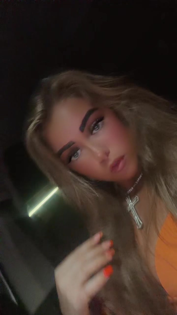 @ℬ𝓁𝒶𝒸𝓀𝒶𝓃𝓃𝓈𝒷𝒾𝒹𝒹𝓎😚
