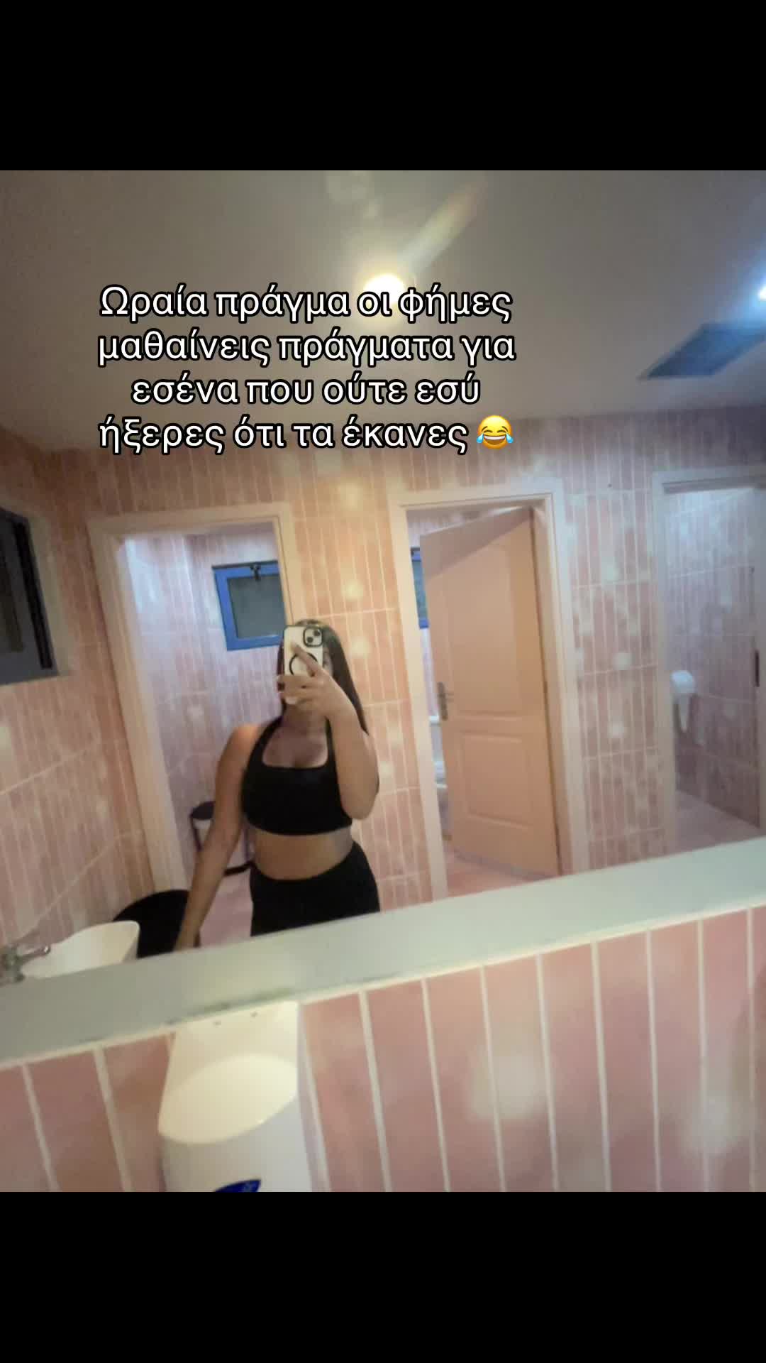 @_.elena._
