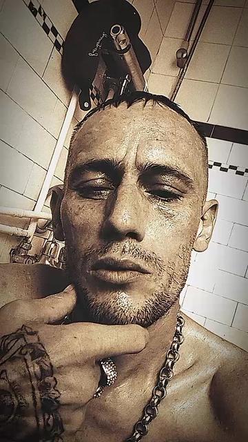 @🥊RoͥbͣGͫ&times;፝֟͜&times;💚Resilience🇬🇧