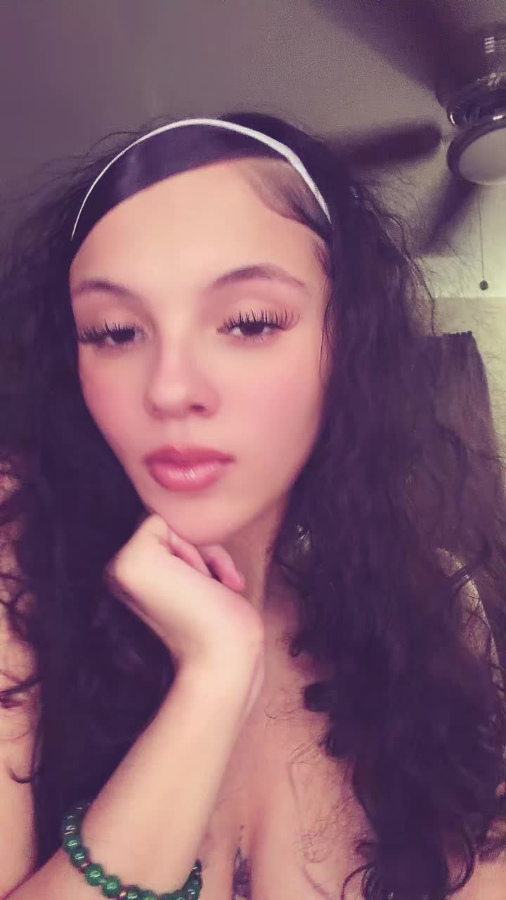 @queen._.idelis