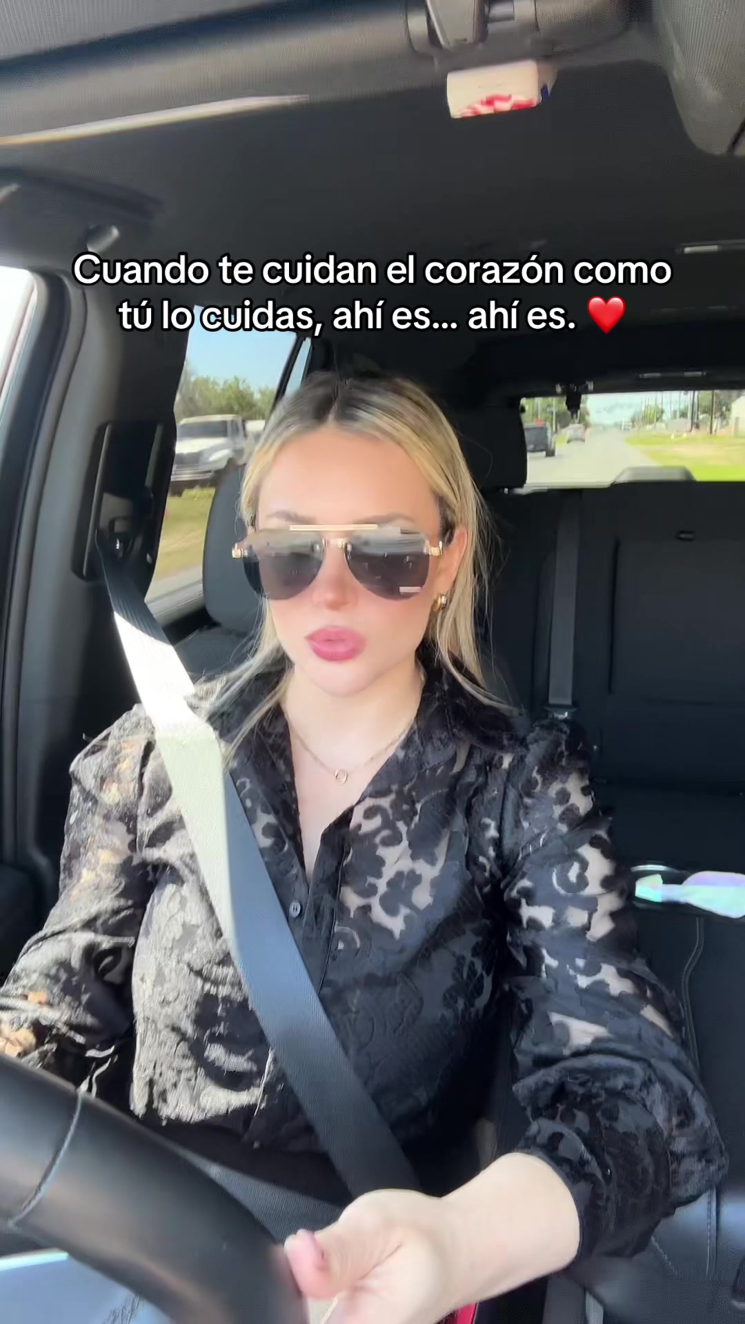 @kkrisgrzz