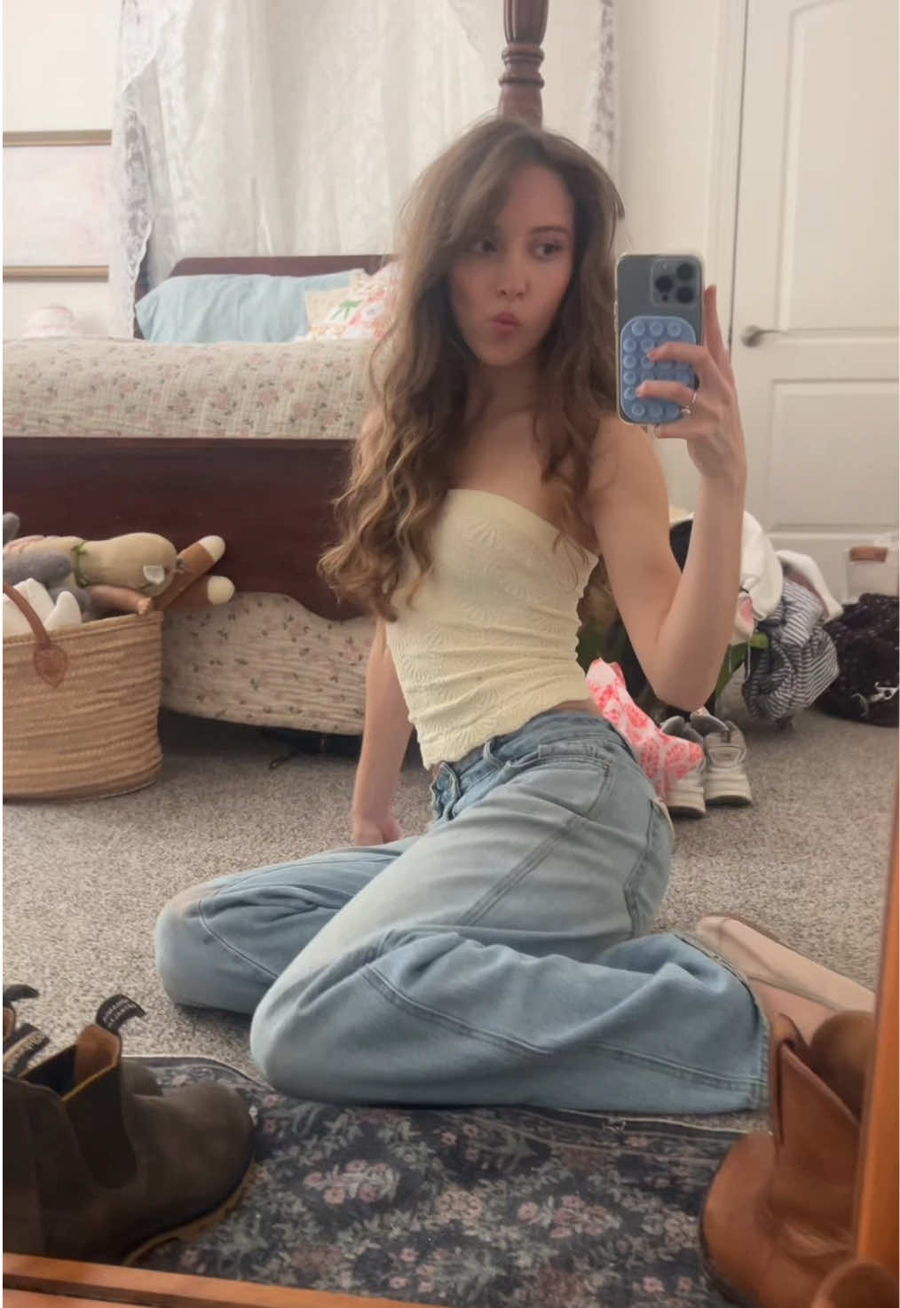@maybemollyidktho